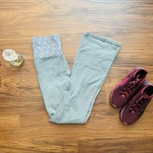 ✅ Aerie Slim Gym Flare Fold-over Yoga Pants Small